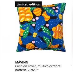MÄVINN Multicolor Floral Cushion Cover - Bold Blue & Yellow